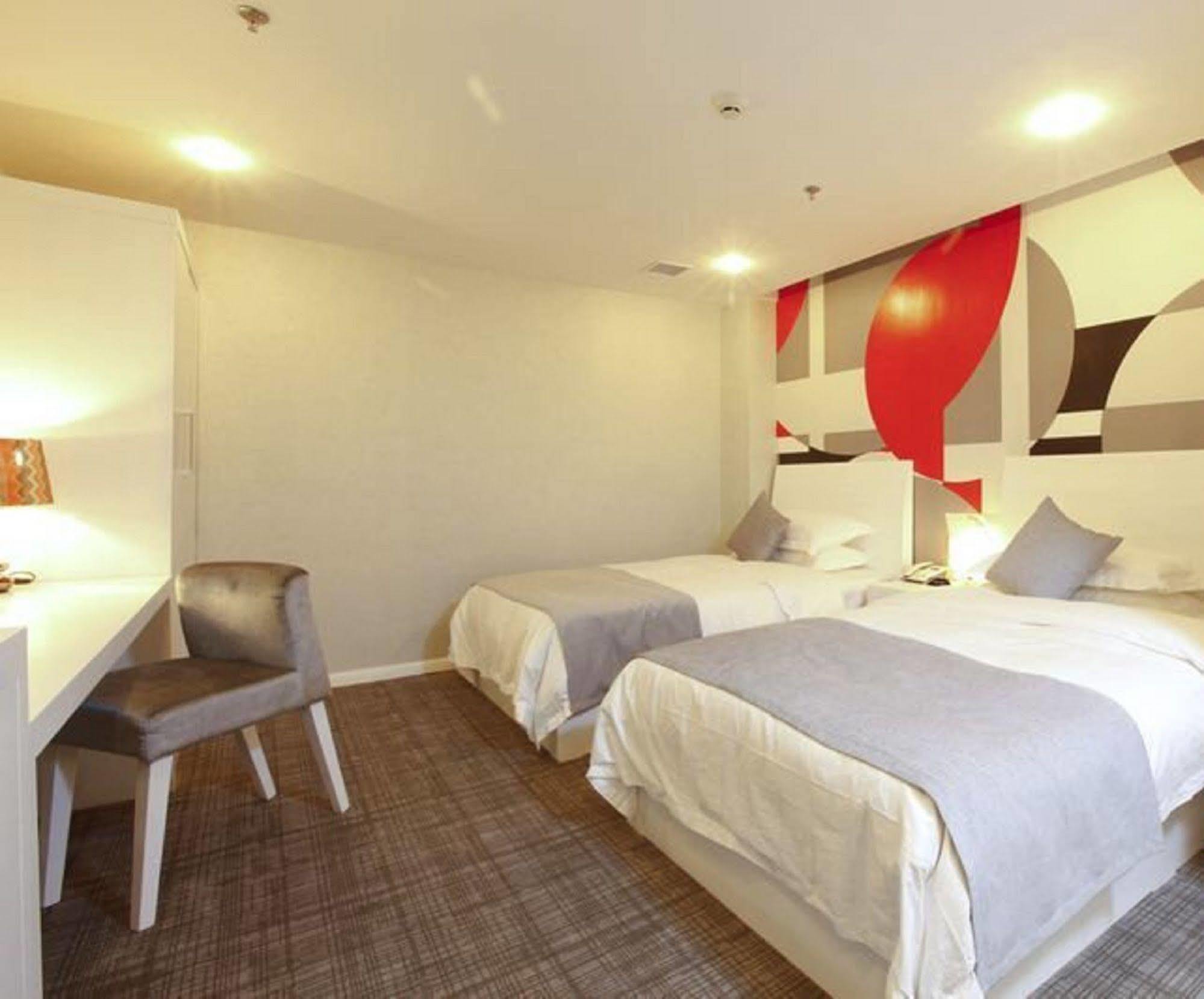 Beijing Jiang Tai Hotel Екстер'єр фото